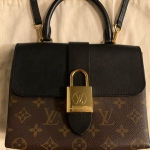 AUTHENTIC LOUIS VUITTON CROSS BODY LOCKY BB BLACK••DU0139••